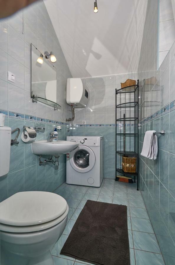 Adriatic Sea View Apartment *
